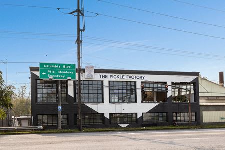 Industrial space for Rent at 900 N Columbia Blvd. in Portland