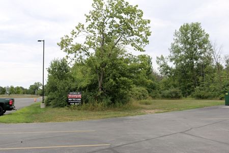 Photo of commercial space at 5550 Midland Road in Freeland
