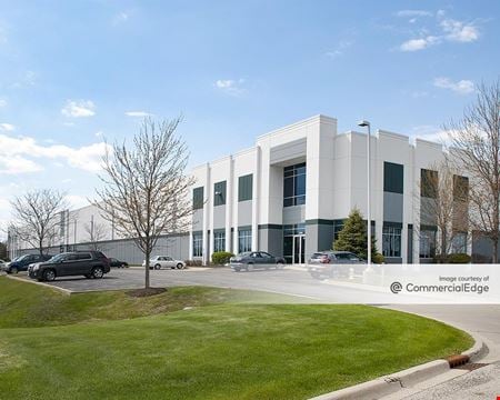 Industrial space for Rent at 3210 Oak Grove Avenue in Waukegan