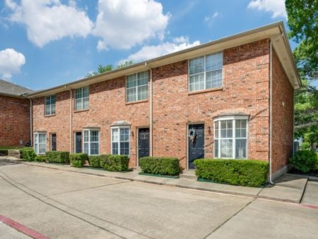 Photo of commercial space at 706 W Sycamore Street in Denton