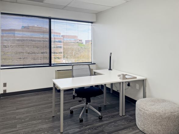 HQ - Reston - Commerce Park Dr