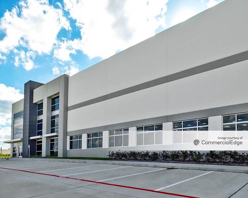 TradeLane Airport Center - Building 5