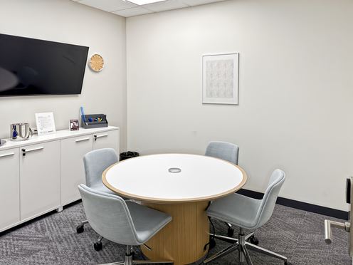 Regus - Lisle - Corporate Lakes 1
