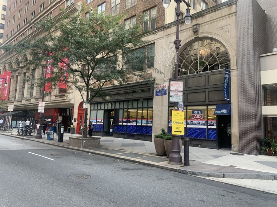 5,890 SF | 217 S Broad St | Flagship Retail Space for Lease