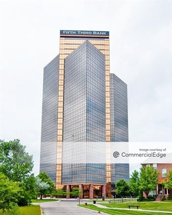 1000 Town Center