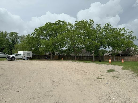 2388 Austin St