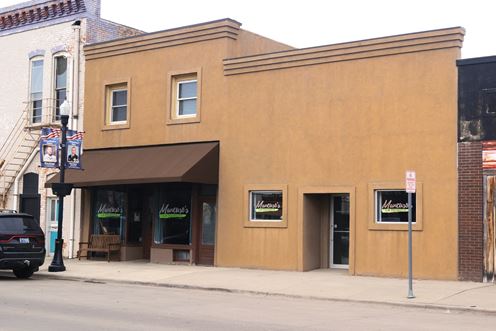 106 E Dakota AVE