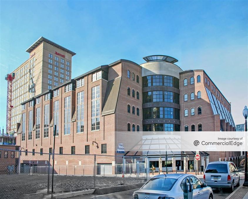 Fulton Bank Building Complex 25 North Queen Street 25 North Queen