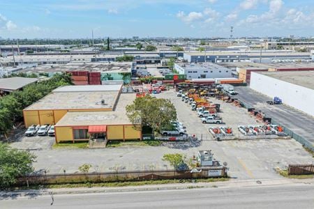 Industrial space for Rent at 3570 NW 62nd St in Miami