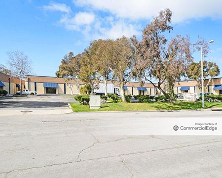 Photo of commercial space at 3007 Bunsen Avenue in Ventura