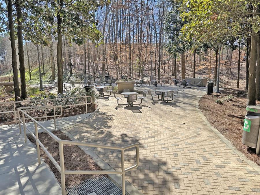 4200 Wildwood Pkwy