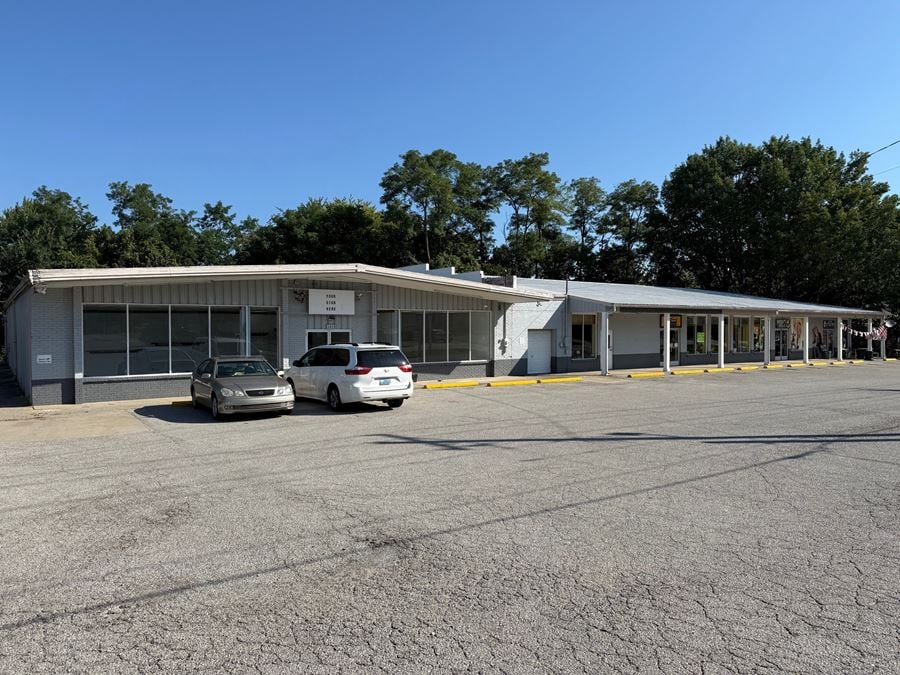 1818 Petersburg Rd.