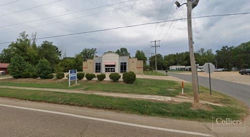 For sale or lease: Freestanding Mixed – Use Building