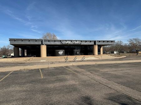 Retail space for Rent at 2300 E Lincoln St in Wichita