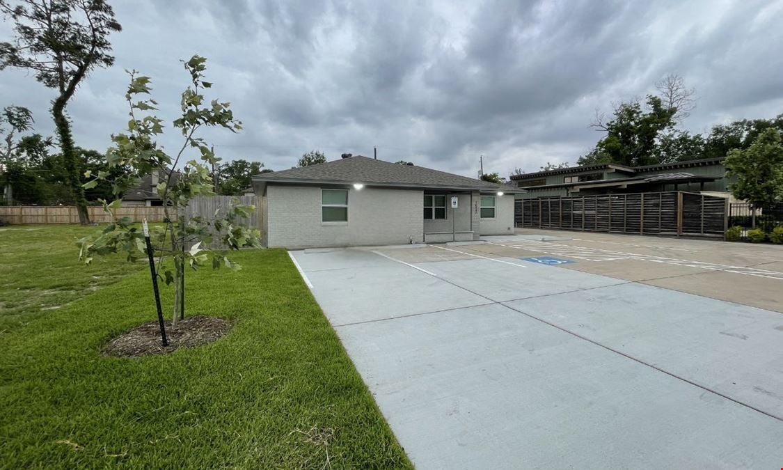 1517 Antoine Dr