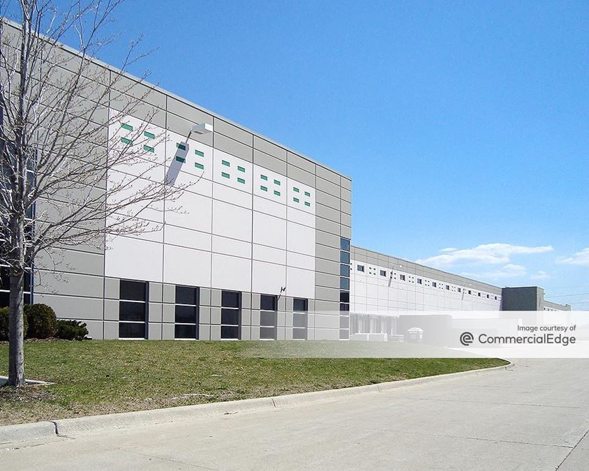 Bedford Park Corporate Center I 5139 West 73rd Street Industrial