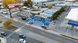 3415 N. Clinton St.