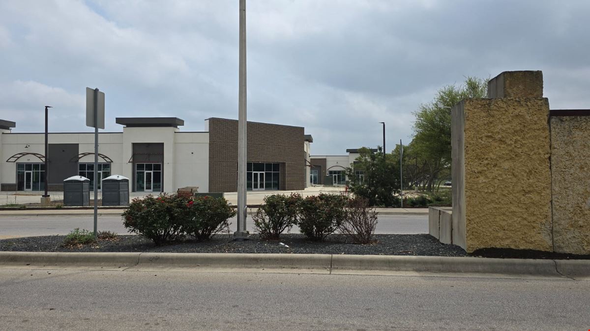 610 Brashear Ln #400 Cedar Park TX