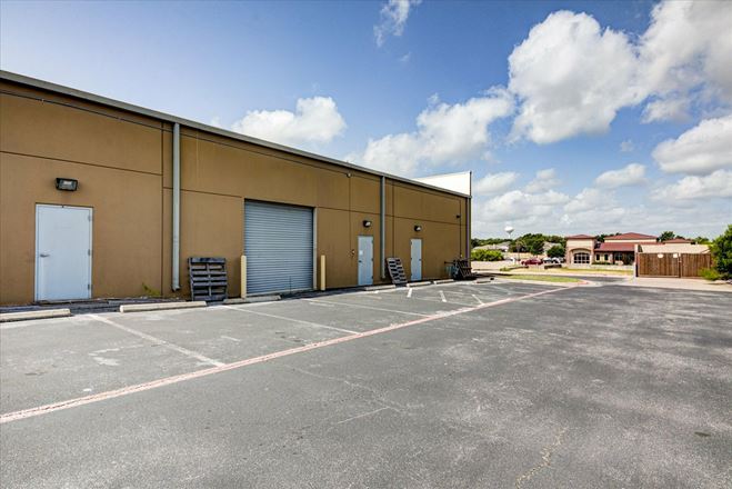 Building D – Cedar Park Business Center
