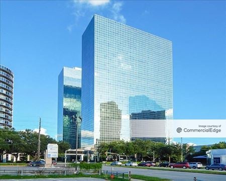 Commercial space for Rent at 11 Greenway Plaza in Houston