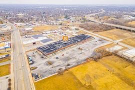 REO: Riverview Plaza | Value-Add Multi-Tenant Retail Center