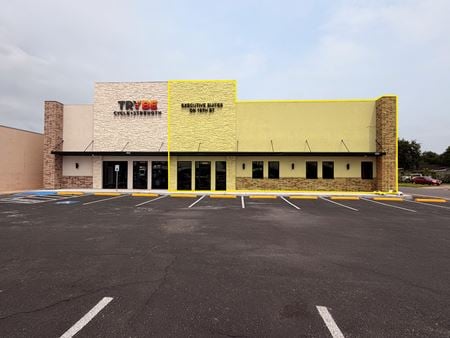 Retail space for Rent at 2006 N 10th St in McAllen