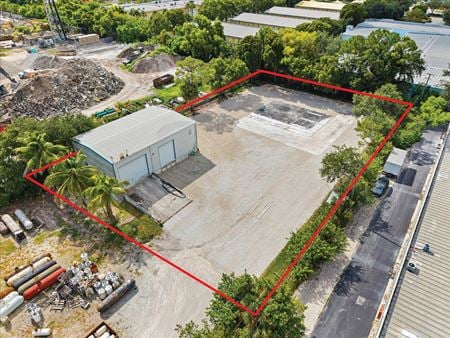 Industrial space for Rent at 3596 Prospect Avenue in Naples