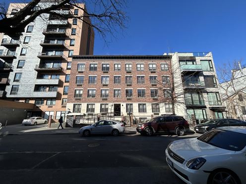 999 Willoughby Ave