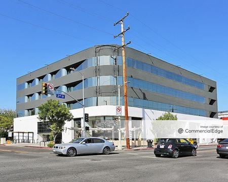 Office space for Rent at 8075 West 3rd Street in Los Angeles