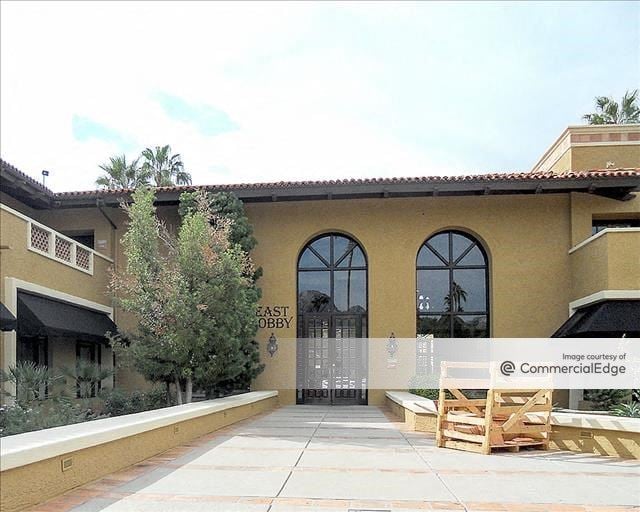 The Commons on Sixteenth - 7600 North 15th Street