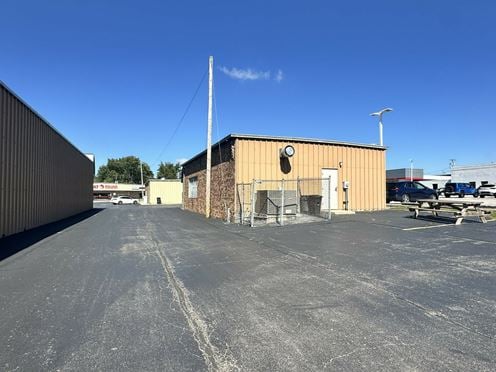 1105 Mt Vernon Ave