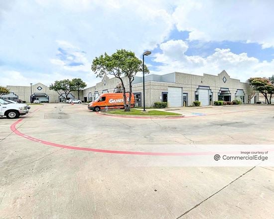 1421 Champion Drive