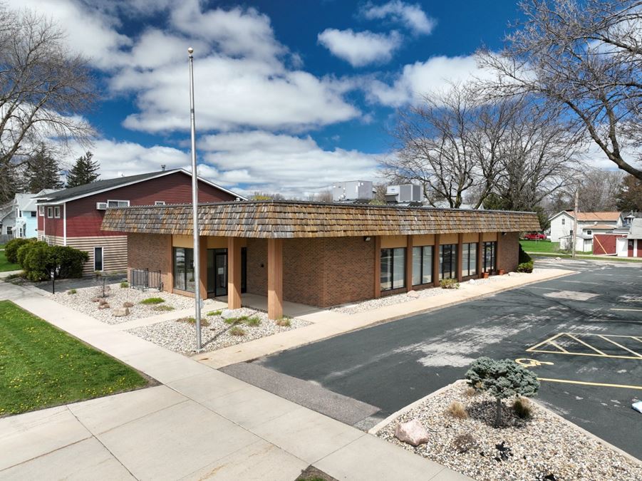 $1 Reserve | Former US Bank Branch w/ Drive Thru