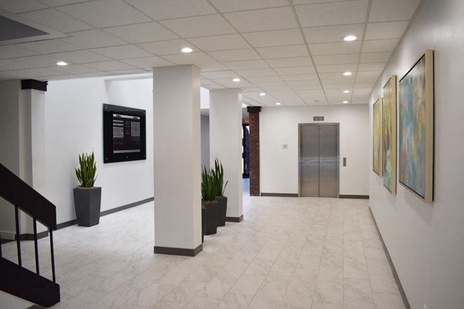 Parkway Square Office