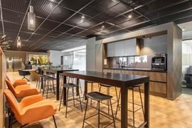 Regus - Plaza 600