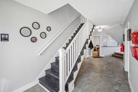 2313 Rocklyn Dr