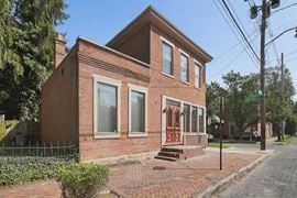 54 E Whittier St