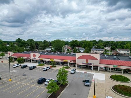 Photo of commercial space at 819-965 East Auburn Road in Rochester Hills
