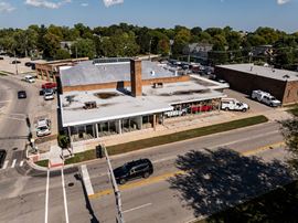 400 W. Northwest Hwy. 