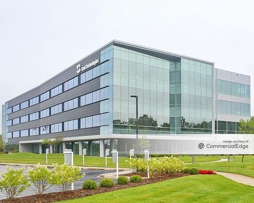 ShelbyHurst Office Campus - 700 North Hurstbourne Pkwy
