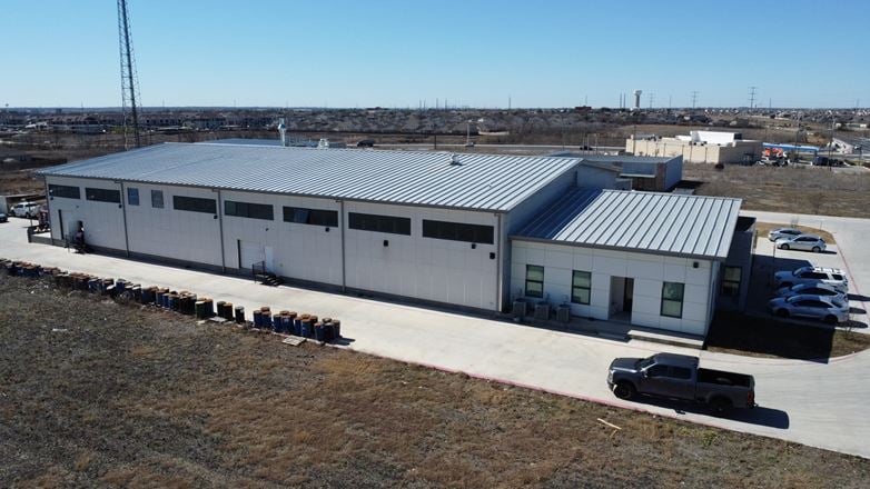 3800 Limmer Loop