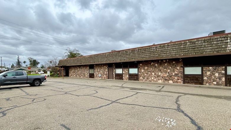 Roseville Commercial Building on high traffic artery