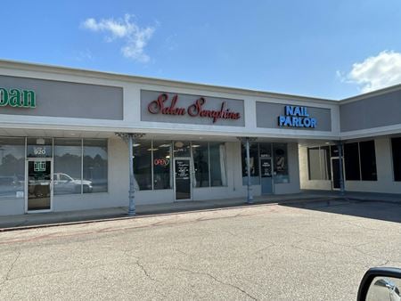 Photo of commercial space at 920 Cedar Lake Rd, Suite J in Biloxi