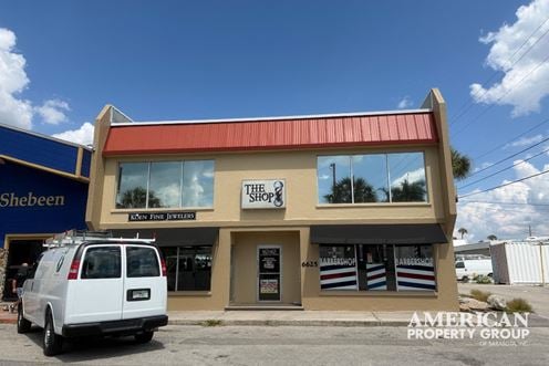 Gulf Gate 2nd Floor Retail/Office