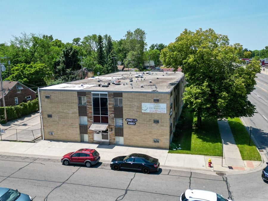 Plymouth Green Apartments