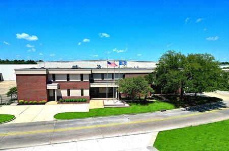 Industrial space for Sale at 6959/7077 S Choctaw Dr in Baton Rouge