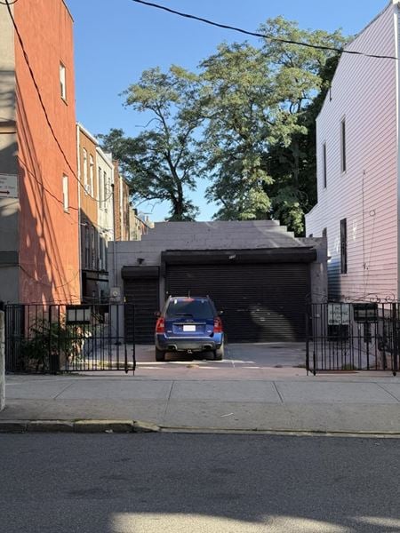 Land space for Sale at 775 Livonia Ave in Brooklyn