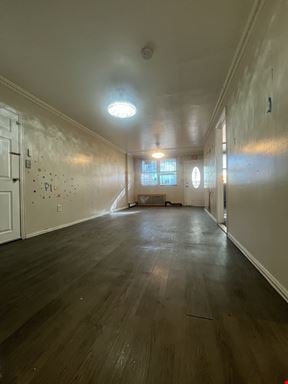 728 Myrtle Avenue, Brooklyn, NY 11205