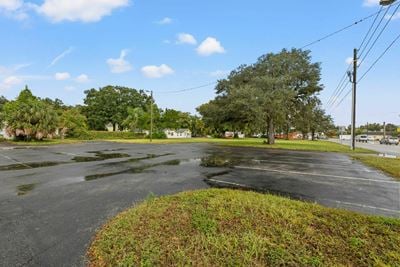 1.22 Acres in Downtown Zephyrhills | US 301 | 1,832 SF
