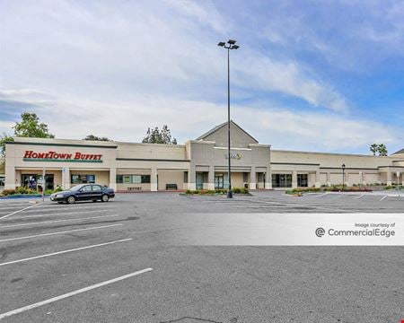 Retail space for Rent at 1348 N. Azusa Ave.  in Covina